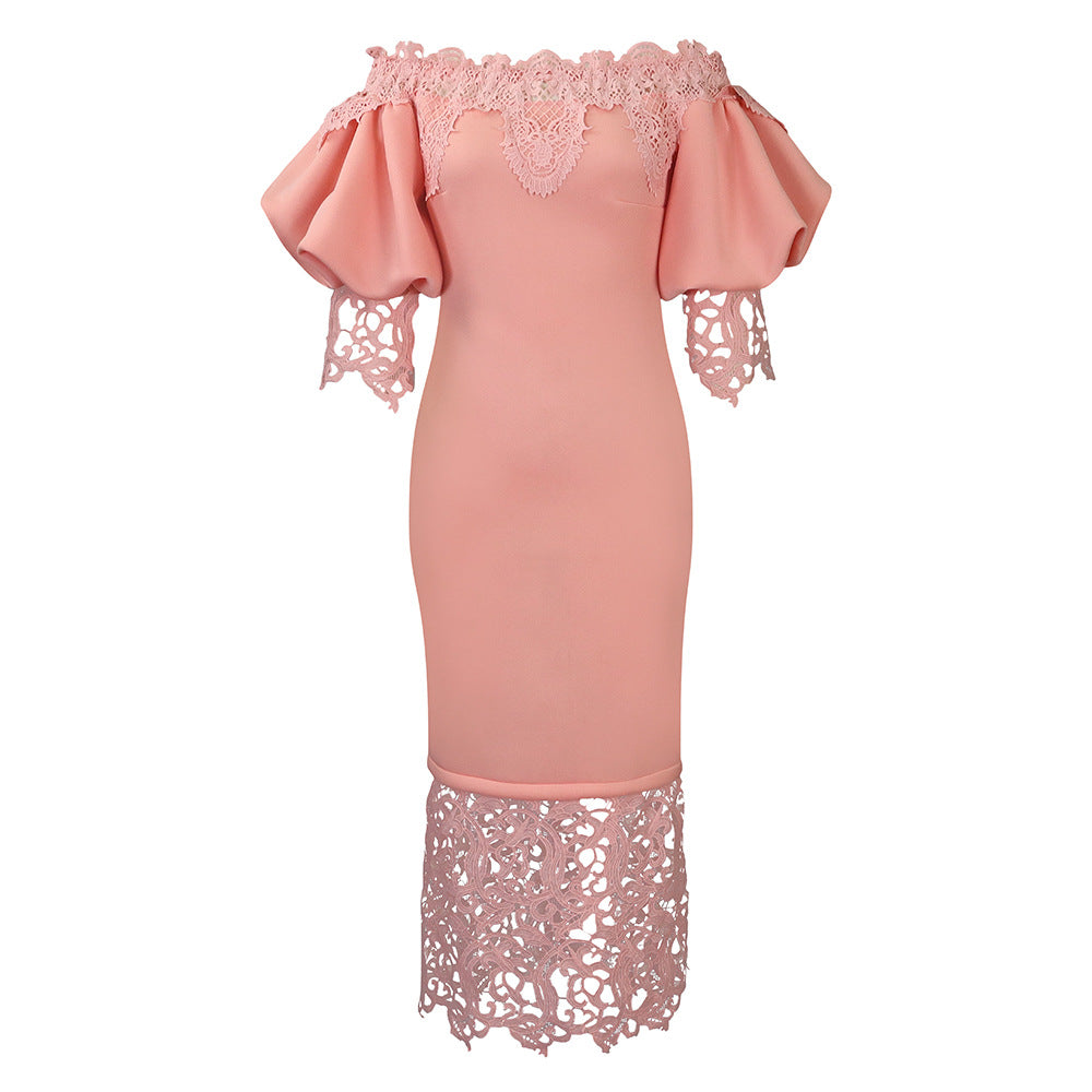 Robe maxi off-shoulder pour dames avec des accents en dentelle et une coupe flatteuse pour la silhouette Chic und Stil