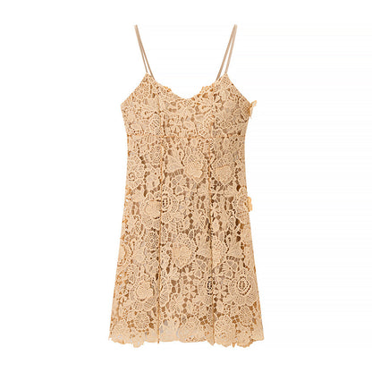Robe d'été en dentelle pour femmes avec un design de bretelles délicat Chic und Stil