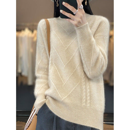 Pull femme en maille épaisse avec un motif en torsades innovant et un col montant haut Chic und Stil