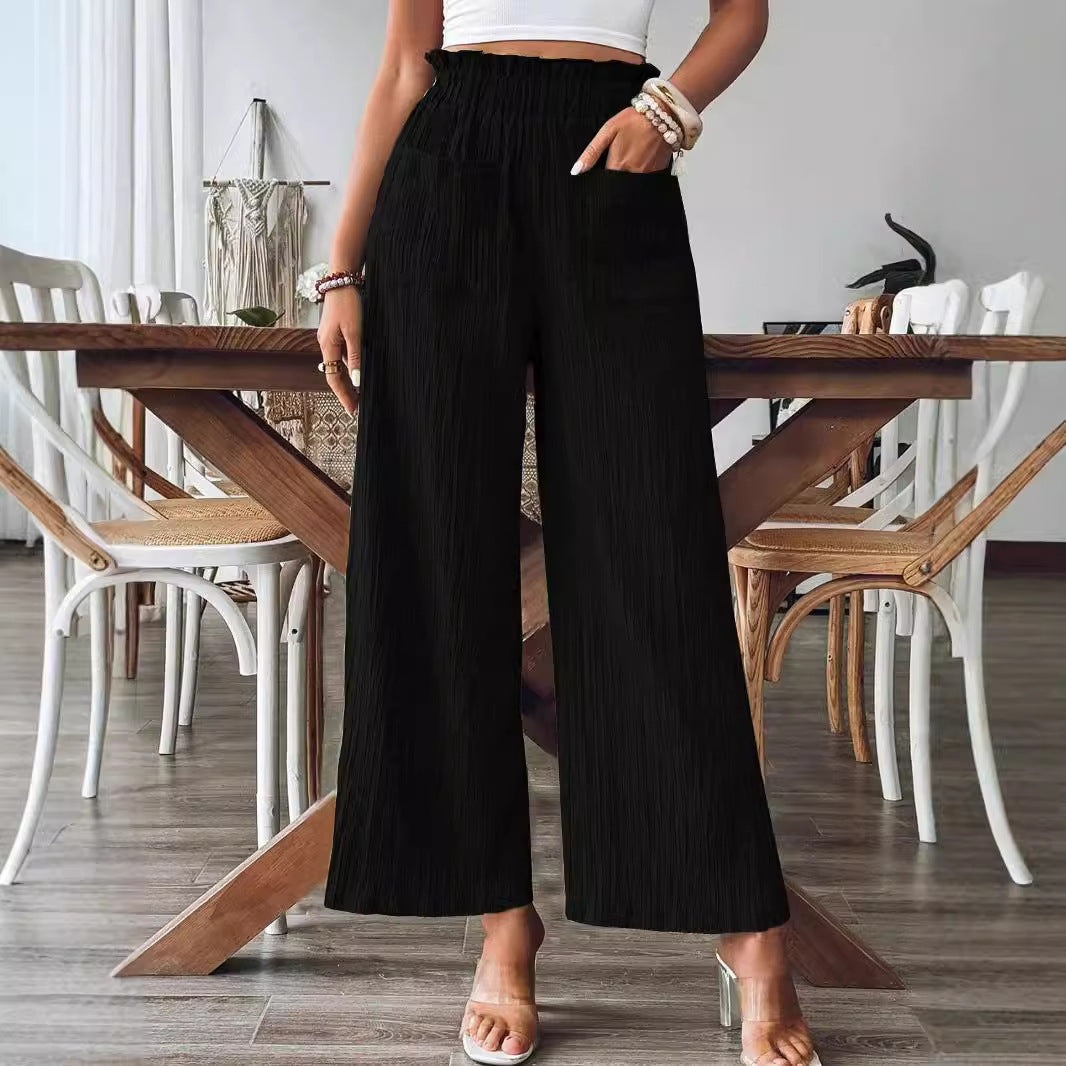 Casual and lightweight palazzo pants for women with elastic waistband and practical pockets Chic and Style
