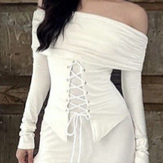 Robe mini off-shoulder pour femmes avec un design de lacets nostalgique et des manches longues Chic und Stil