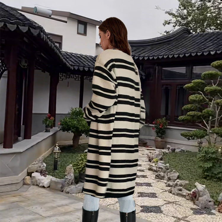 Dames casual cardigan avec design rayé Chic und Stil