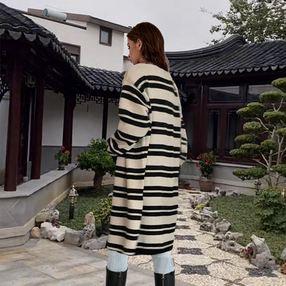 Dames casual cardigan avec design rayé Chic und Stil