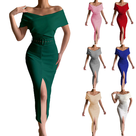 Robe de soirée pour dames avec design sans épaules et fente haute Chic und Stil