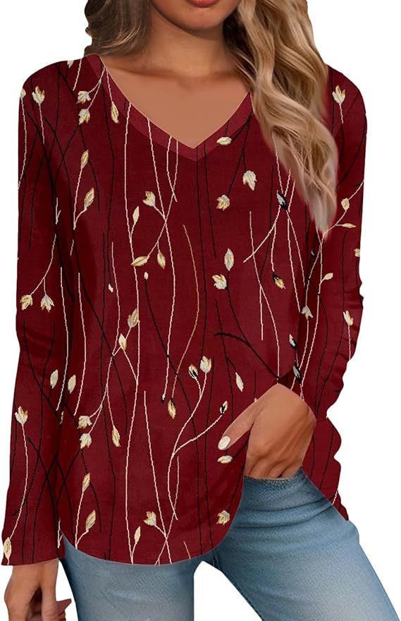 Chemisier femme à col en V avec design floral et texture douce Chic und Stil