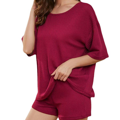 Ensemble confortable pour femme composé d'un haut oversize et de shorts Chic und Stil