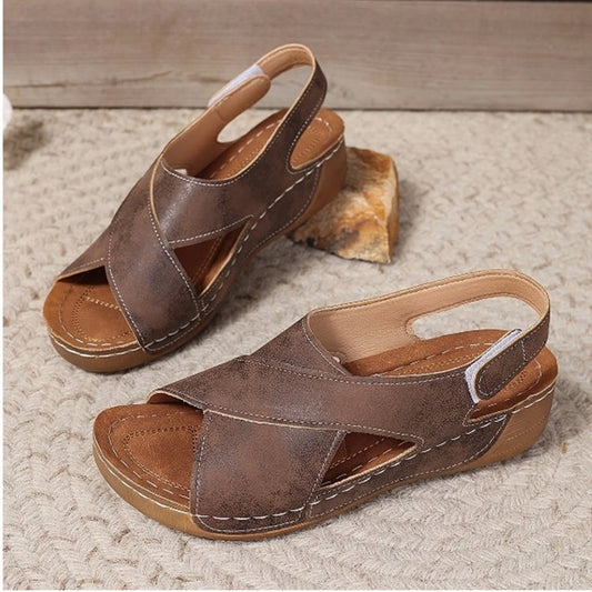 Sandales de vacances élégantes pour femmes avec semelle confortable et système de fermeture tendance Chic und Stil