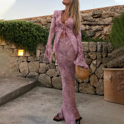 Robes maxi élégantes à découpe pour femmes avec tissu fluide et détails de volants raffinés Chic und Stil