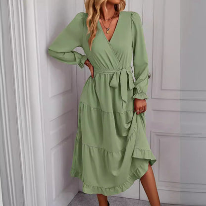 Robe longue femme avec effet portefeuille et détails vestimentaires Chic und Stil