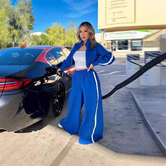 Casual tracksuit set for women with short jacket and wide pants Chic and Style