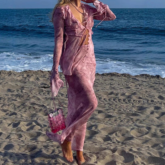 Robes maxi élégantes à découpe pour femmes avec tissu fluide et détails de volants raffinés Chic und Stil