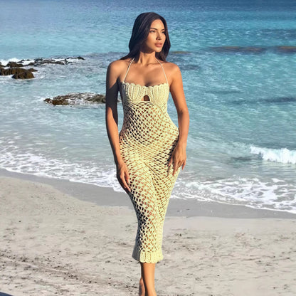 Robe de plage en crochet pour femmes avec un design séduisant off-shoulder et des détails aériens Chic und Stil