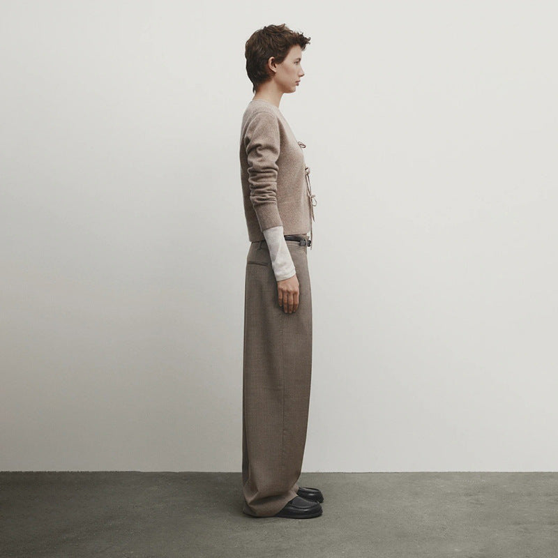 Dames pull-over douillet avec ceinture à nouer et décolleté en V Chic und Stil