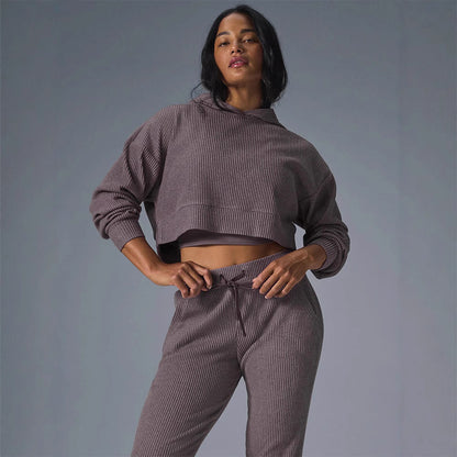 Women casual crop sweatshirt and chic thin jogging pants Chic and Style
