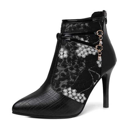 Bottes de cheville élégantes pour femmes avec un design transparent floral et un détail à la mode Chic und Stil