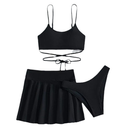 Women's bikini set with a playfully cut top and a feminine wrap skirt Chic und Stil