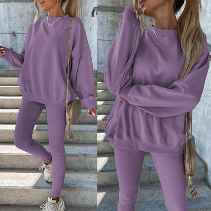 Women's comfortable sport-loungewear with wide sleeves, chic and stylish