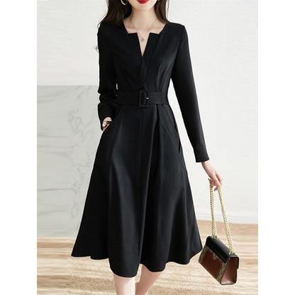 Robe midi ceinturée élégante pour femmes Chic und Stil
