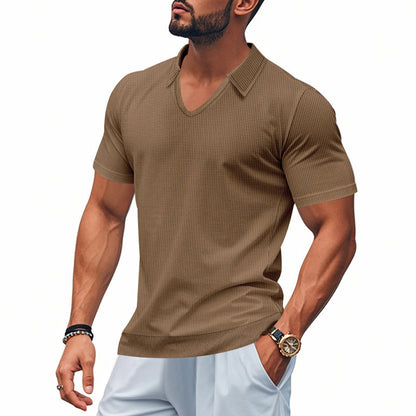 Chemise à col en V à manches courtes pour hommes avec design texturé Chic und Stil