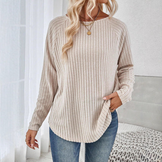 Pull en fine maille pour dames avec un design à côtes élégant et une coupe décontractée Chic und Stil