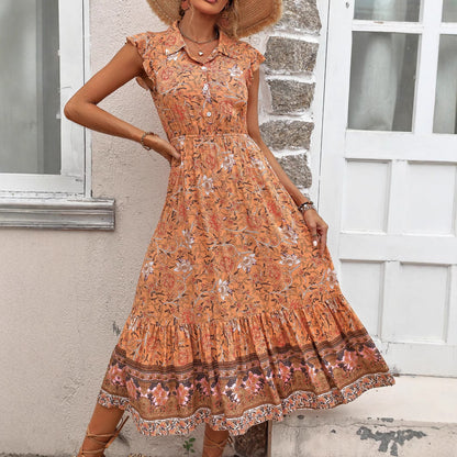 Robe midi pour dames avec des détails floraux en volants et une ceinture à nouer à la taille Chic und Stil