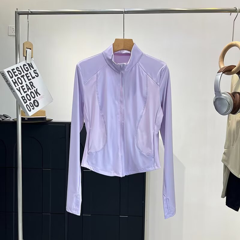 Veste fonctionnelle sportive pour femmes avec col haut Chic & Stil