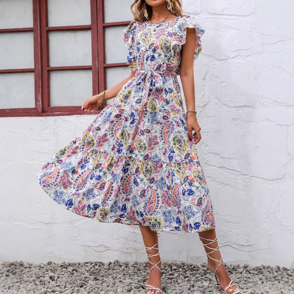 Robe maxi femme avec motif floral et détails décoratifs en volants Chic und Stil