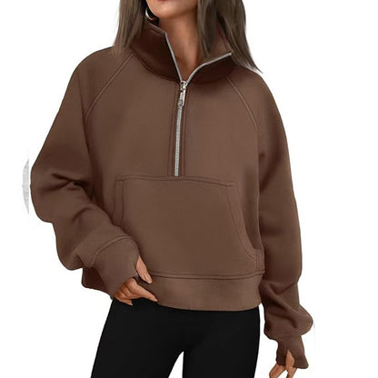 Casual women's pullover with short zipper and kangaroo pocket Chic and Style