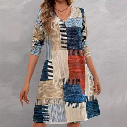Robe d'été pour femmes avec motif graphique et coupe décontractée Chic und Stil