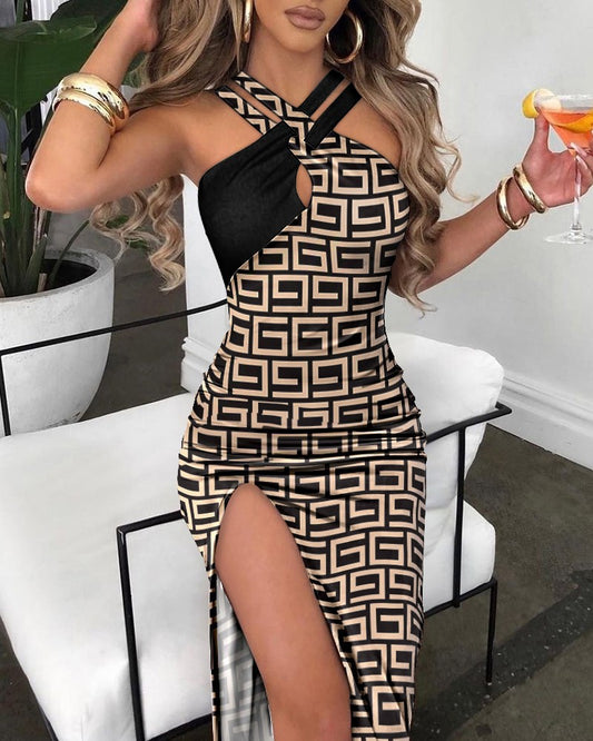 Robe maxi femme avec décolleté asymétrique et fente latérale Chic und Stil