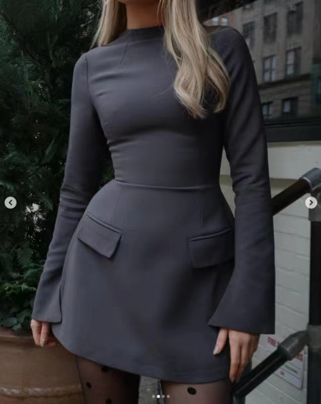 Robe mini ajustée pour femmes avec poches latérales et manches larges Chic und Stil