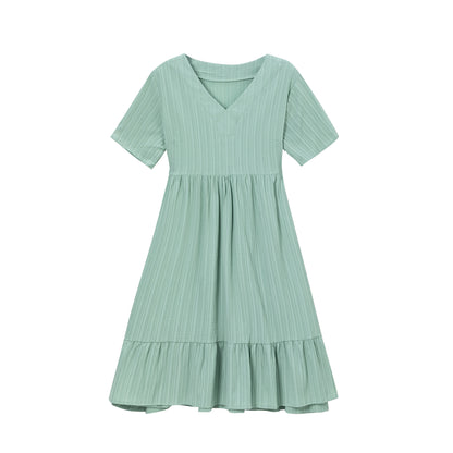 Robe midi évasée à décolleté en V pour dames Chic und Stil