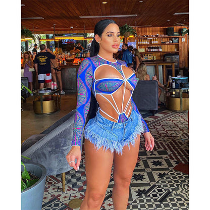 Chic und Stil Women's Cutout Bodysuit and Fringe Shorts Set