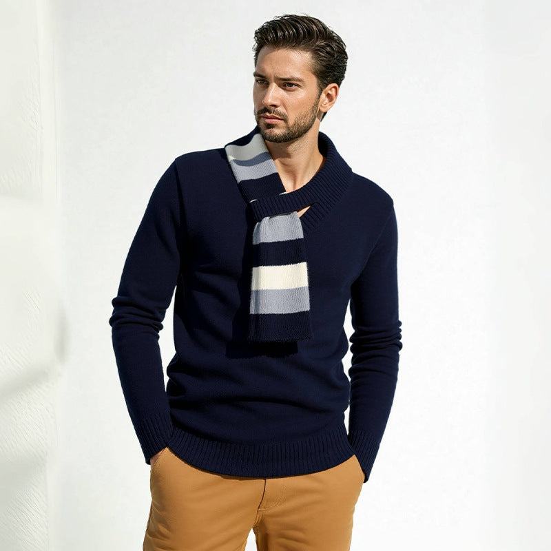 High quality men's V-neck pullover in soft knit material Chic und Stil