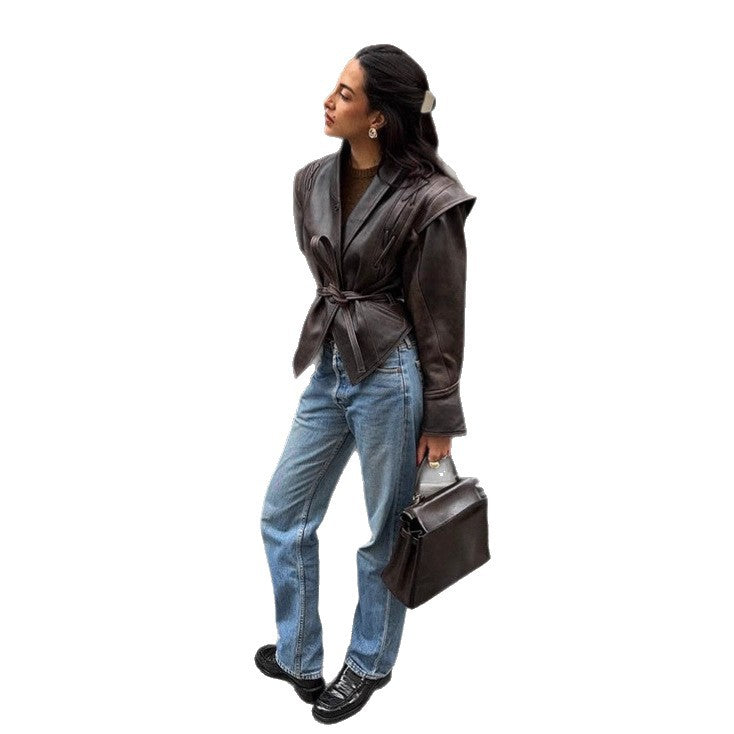 Dames élégante veste en simili cuir avec coupe cintrée et large col Chic und Stil