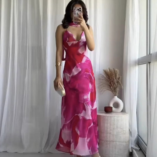 Robe maxi femme avec accents floraux et col halter chic Chic und Stil