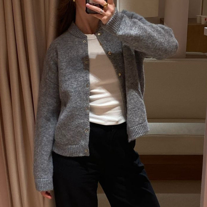 Dames cardigan en tricot douillet avec boutonnière et poches Chic und Stil