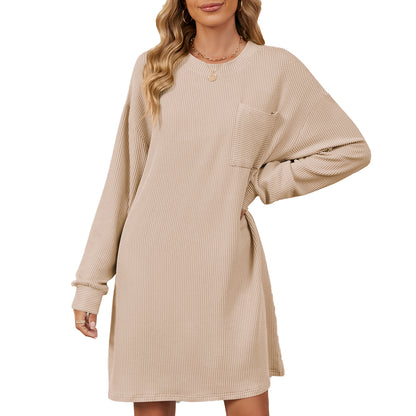 Robe longue décontractée pour femmes à manches longues avec poches pratiques et design structuré moderne Chic und Stil