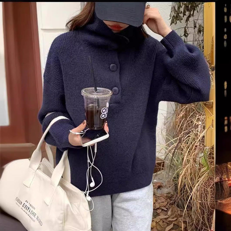 Pull en tricot pour femmes avec col orné de boutons et fine texture côtelée Chic und Stil
