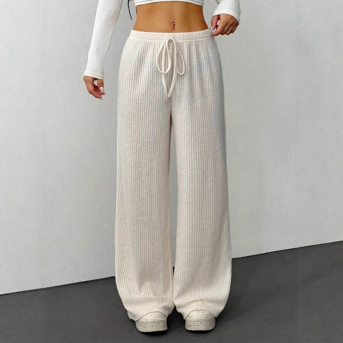 Wide ribbed knit pants for women with adjustable waist Chic and Style
