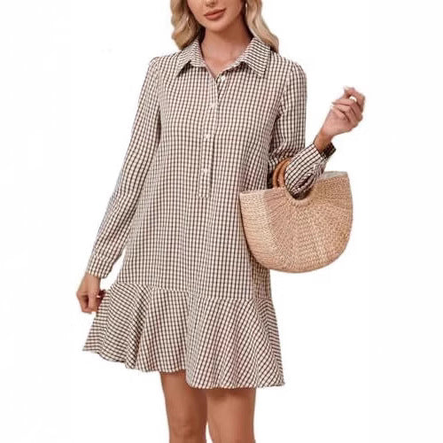 Robe chemise à carreaux pour dames avec finition volant Chic und Stil