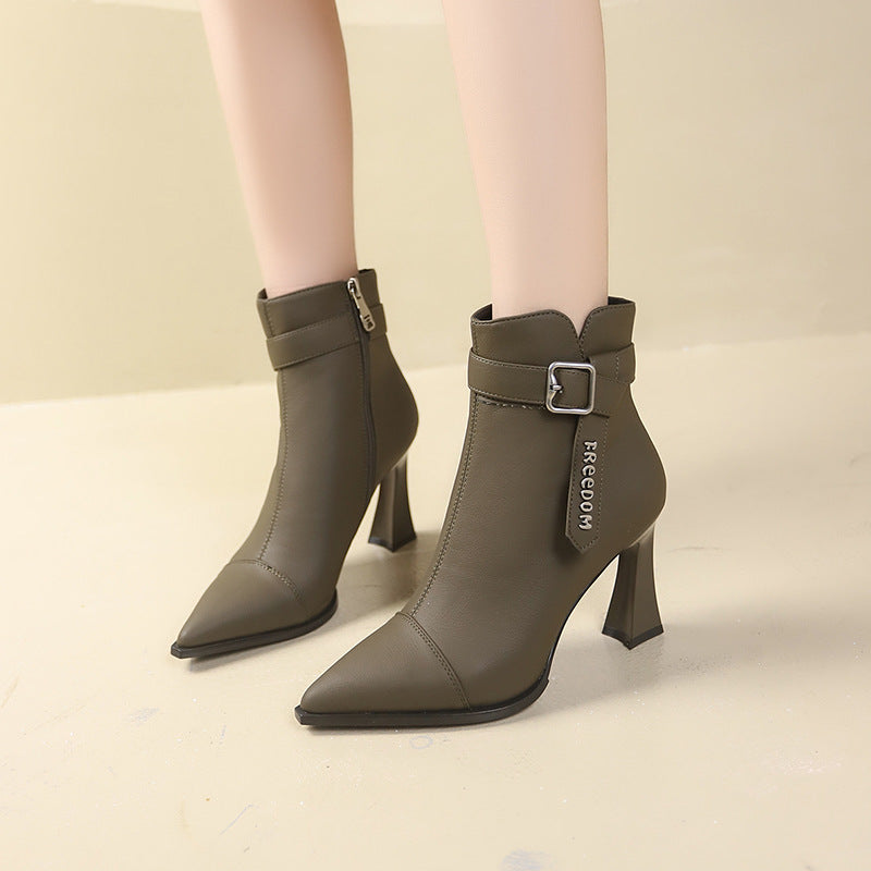 Dames bottines élégantes à talons hauts et sangle à la mode Chic und Stil