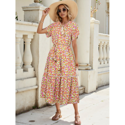 Robes maxi à volants en fleurs pour femmes Chic und Stil