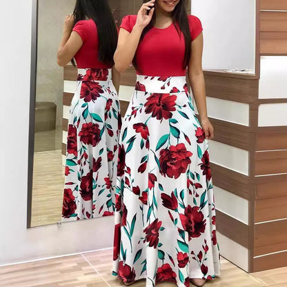 Robe maxi florale pour femmes avec haut cintré Chic und Stil