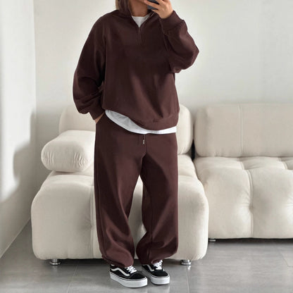 Women casual hoodie and jogging pants Chic and Style