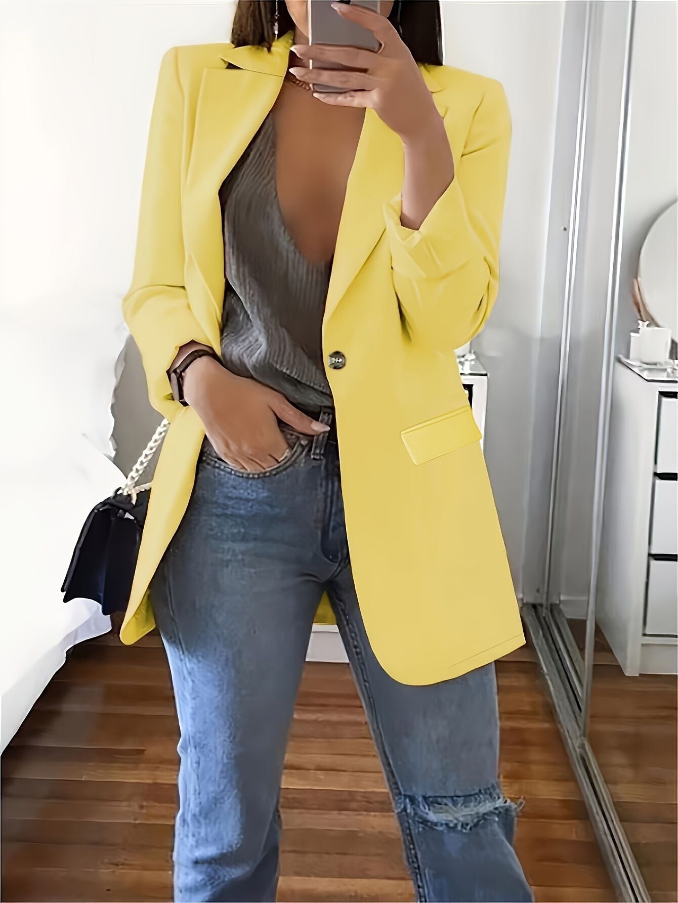 Blazer femme élégant avec une silhouette épurée et des poches pratiques Chic und Stil