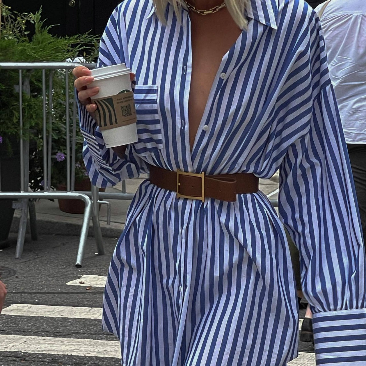 Robe chemise à rayures pour femmes Chic und Stil