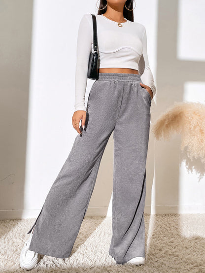 Chic and Style fine shoemaking women’s palazzo pants with side slits