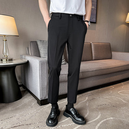 Elegant high-waisted slim-fit pants for men with practical pockets Chic and Style