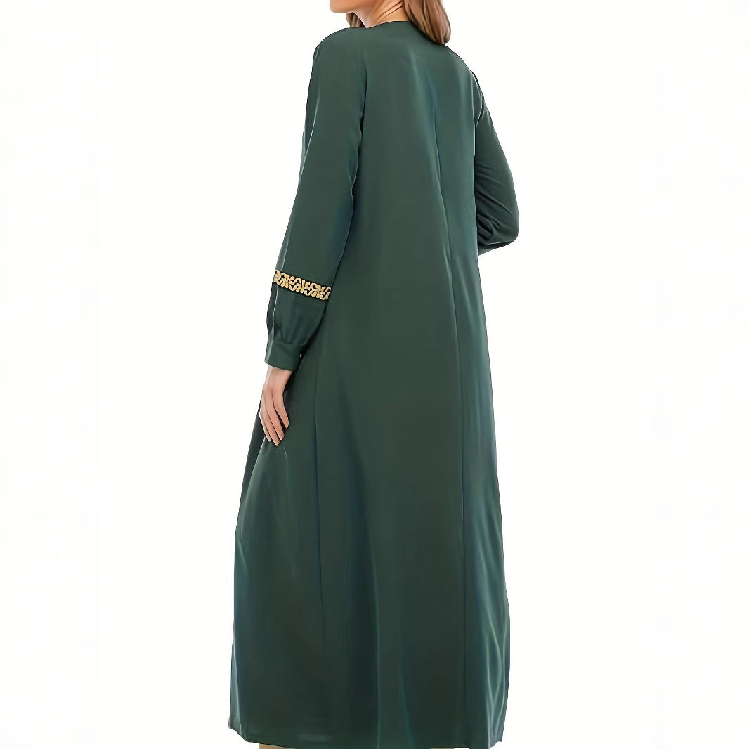 Robe kaftan pour femmes avec des accents dorés élégants et des manches longues Chic und Stil